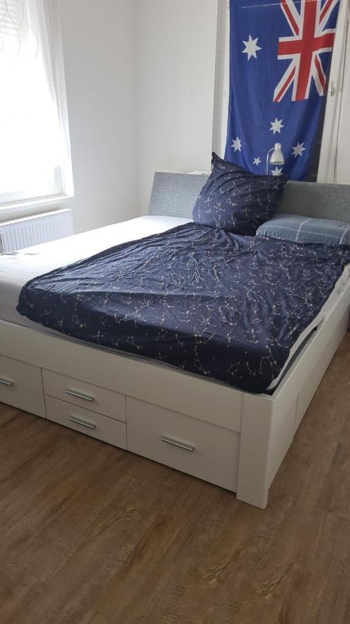 Charmantes Helles Zimmer Zentrumnah Und Naturnah Goeppingen Ngoại thất bức ảnh